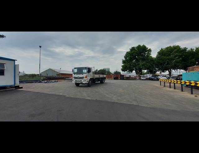 3,000M² FACTORY TO LET IN ALRODE